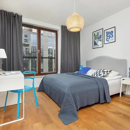 아파트 Siedmiogrodzka Air-conditioned With Balcony Wola By Renters