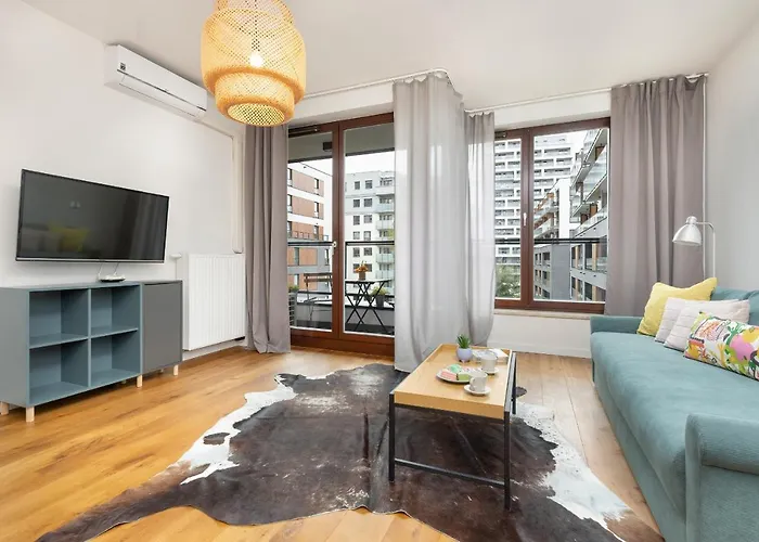 Siedmiogrodzka Air-conditioned With Balcony Wola By Renters Lejlighed Warszawa