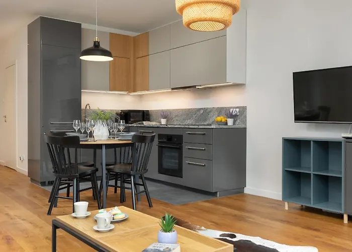 Lejlighed Siedmiogrodzka Air-conditioned With Balcony Wola By Renters Warszawa