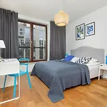 Apartament Siedmiogrodzka Air-conditioned With Balcony Wola By Renters