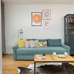 Siedmiogrodzka Air-conditioned With Balcony Wola By Renters Warszawa