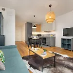 Apartament Siedmiogrodzka Air-conditioned With Balcony Wola By Renters Warszawa