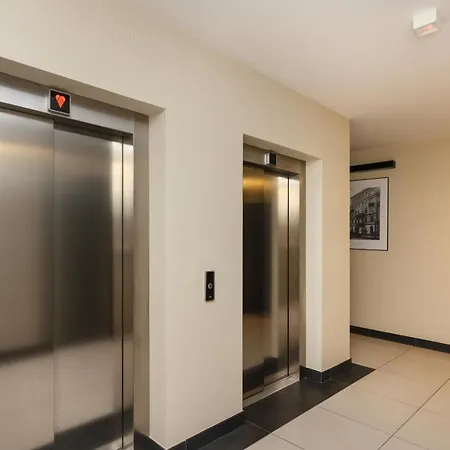 アパート Siedmiogrodzka Air-conditioned With Balcony Wola By Renters